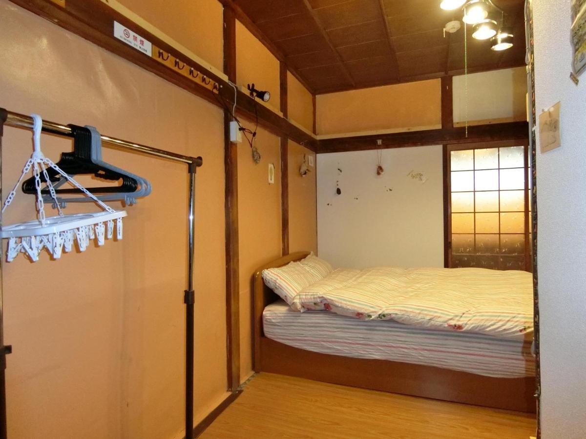 Otaru Guest House Tarune Экстерьер фото